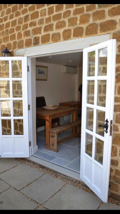 The Cottage Illmington Luaran gambar